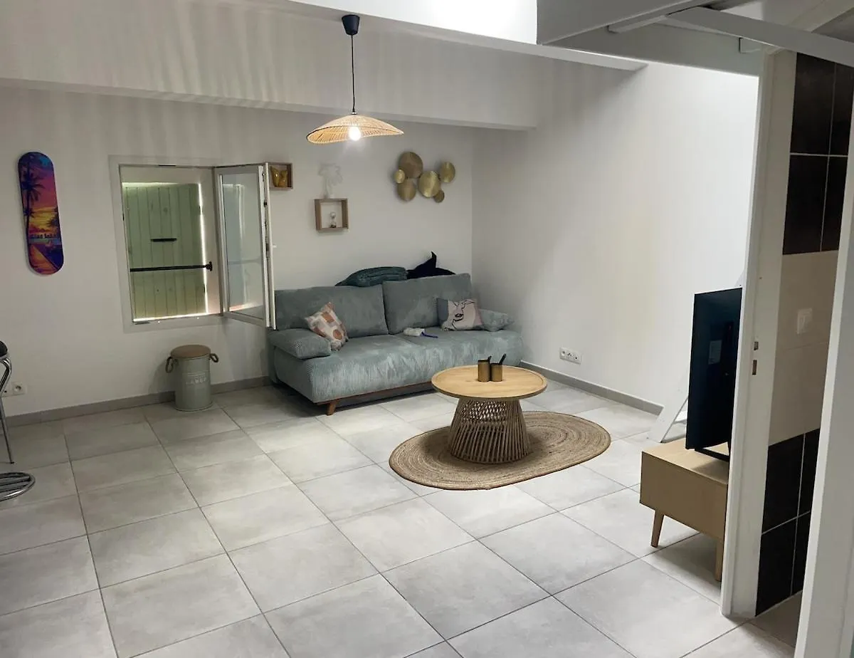 Apartment Appartement Chaleureux La Ciotat