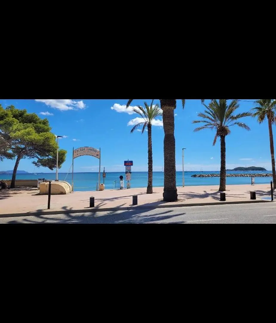 Appartement Chaleureux La Ciotat 0*,  France